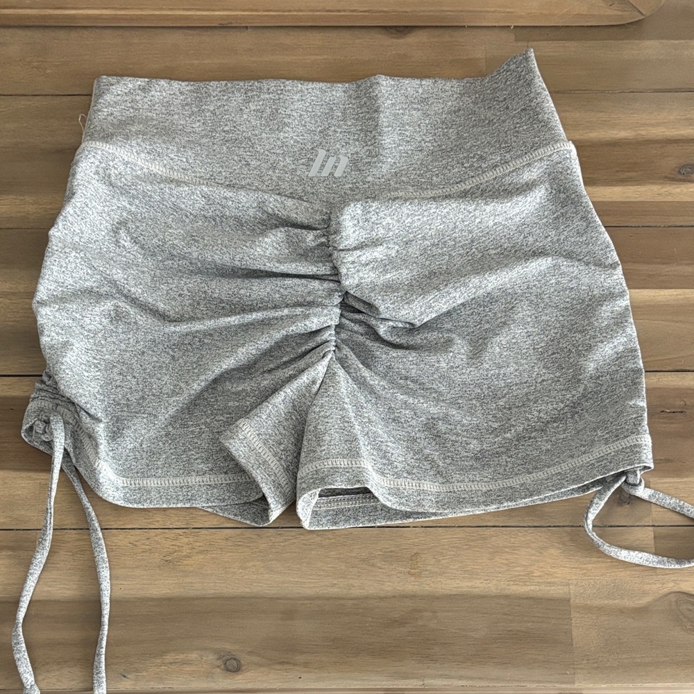 Muscle nation shorts S